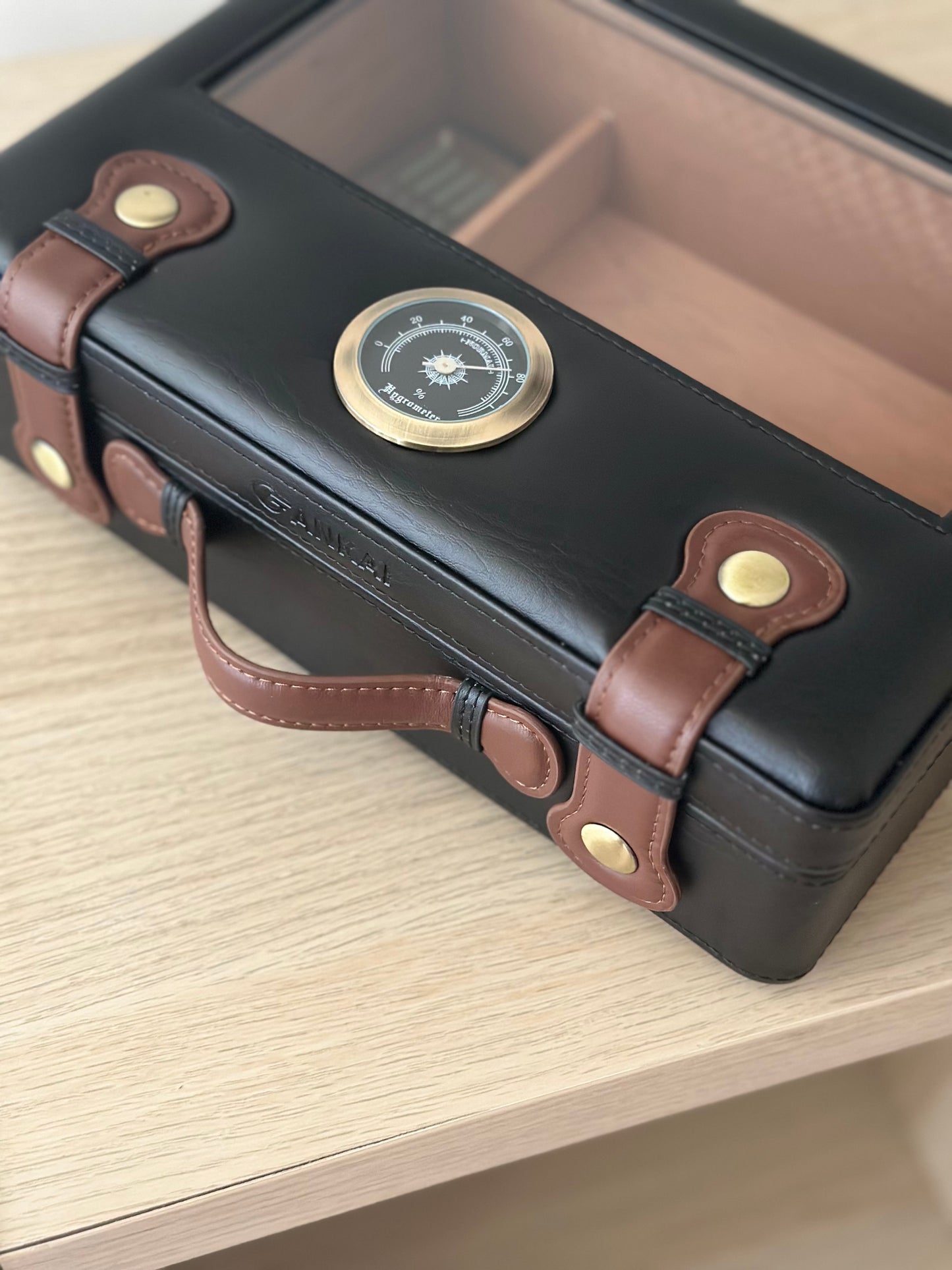 Vintage Travel Humidor