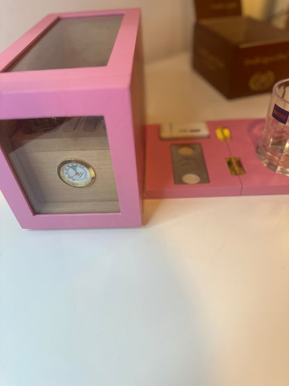 Bamboo & Whale Cigar humidor Pink